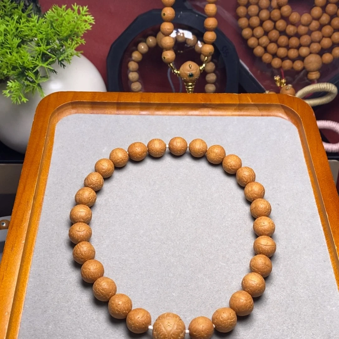 凤眼菩提手串12手持