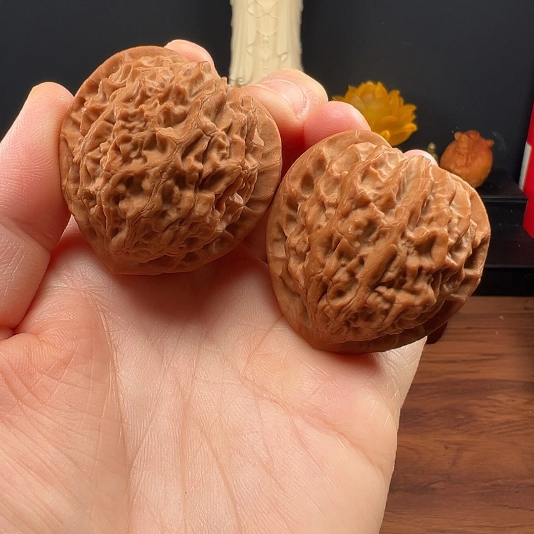 吊坠文玩核桃40全品金牛