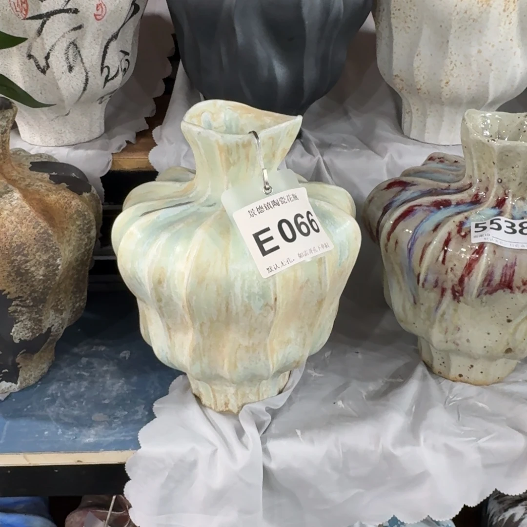 夏***）陶摆件景德镇高温花瓶编码e066高31口7默认无孔