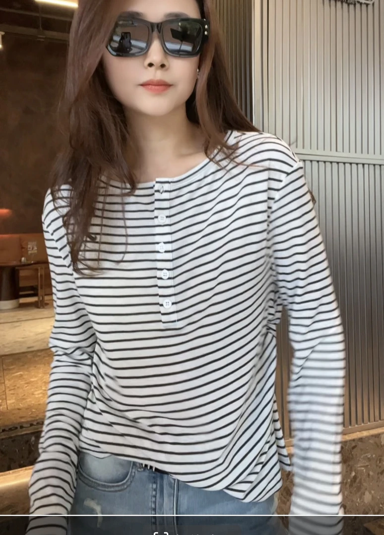 “条纹信号”T恤 2025新款时髦百搭条纹上衣25300