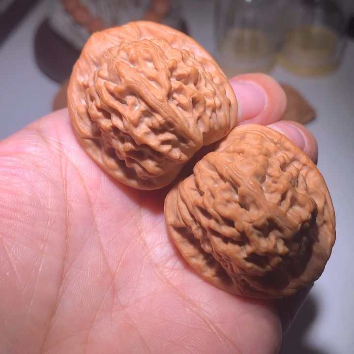 艾***菲文玩核桃把件天地狮子头