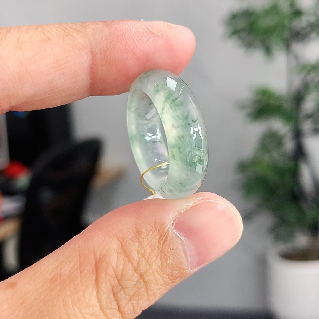 翡翠未镶嵌戒指12号