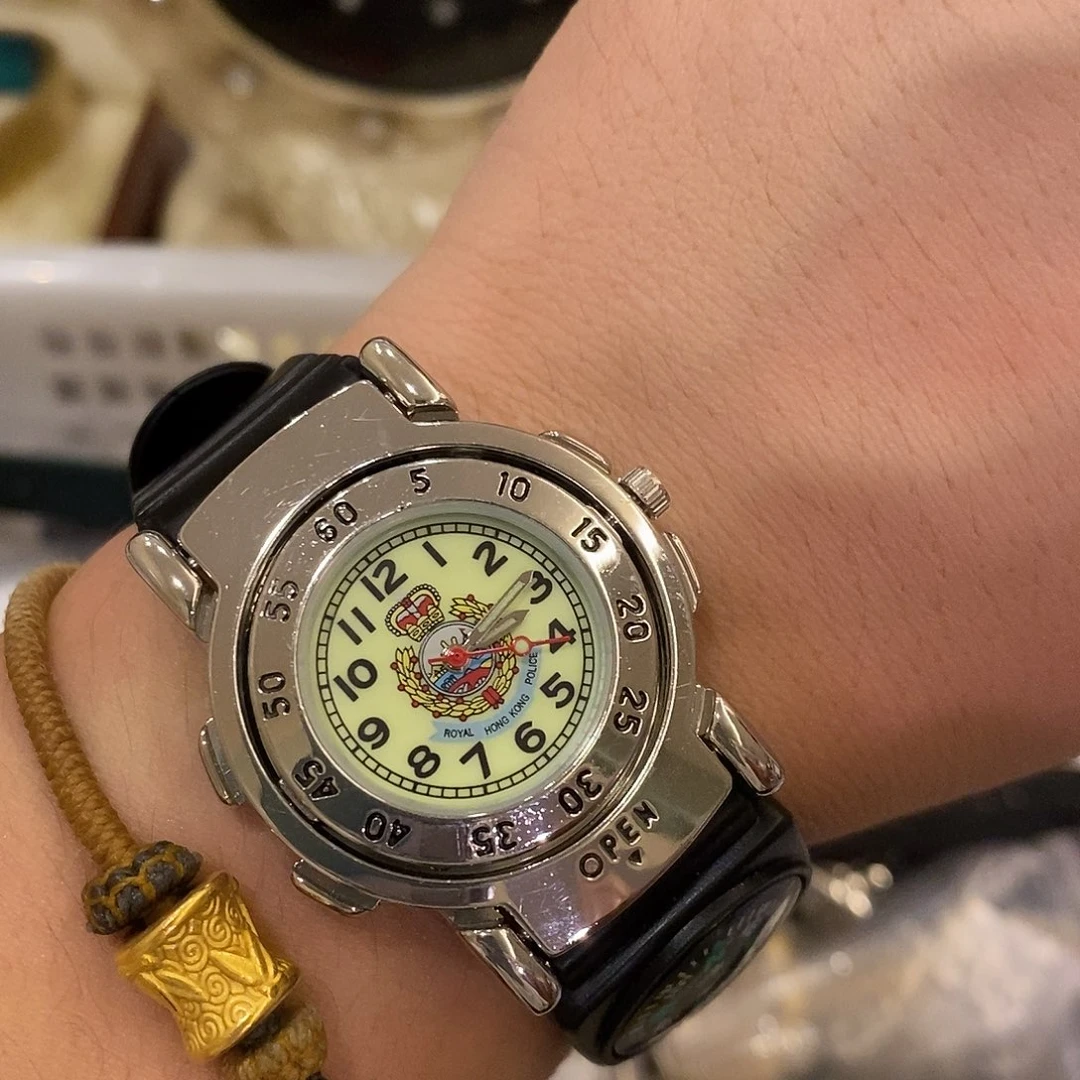 胶带回归小盘腕表