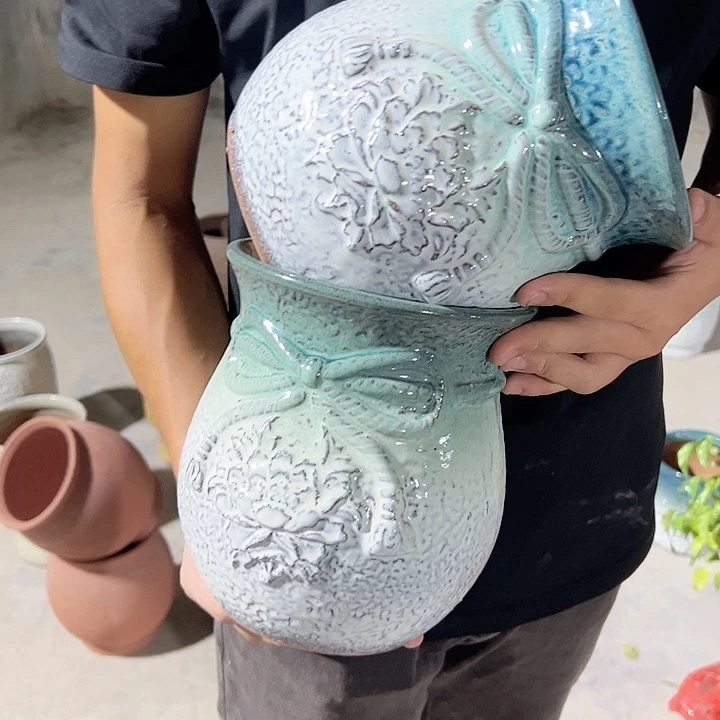 高度21厘米口18厘米