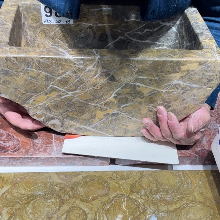 ：***:紫砂金钱聚宝盆金钱