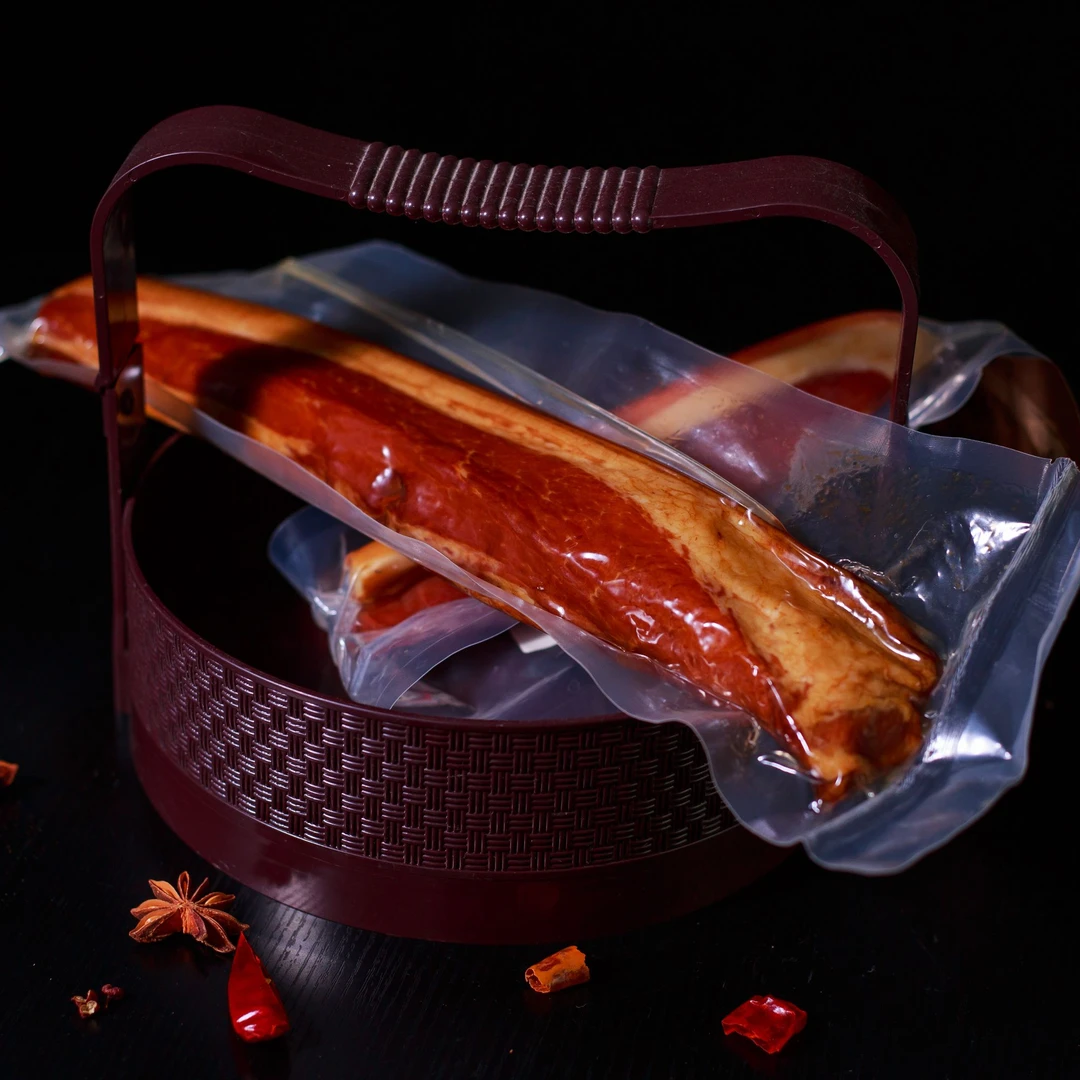 云南特产烟熏肉2斤装