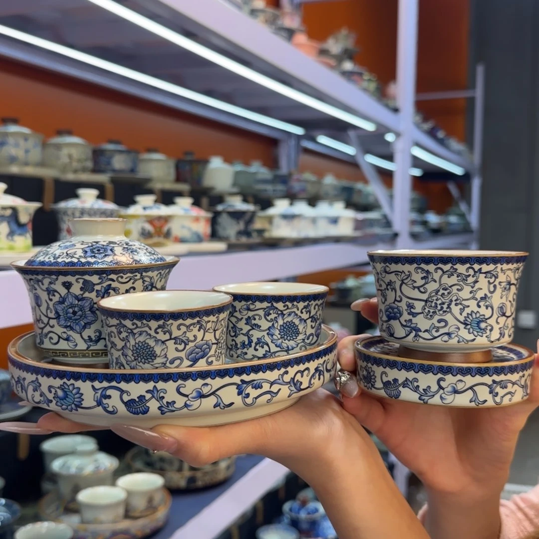 我在外面吃饭呢你在哪了