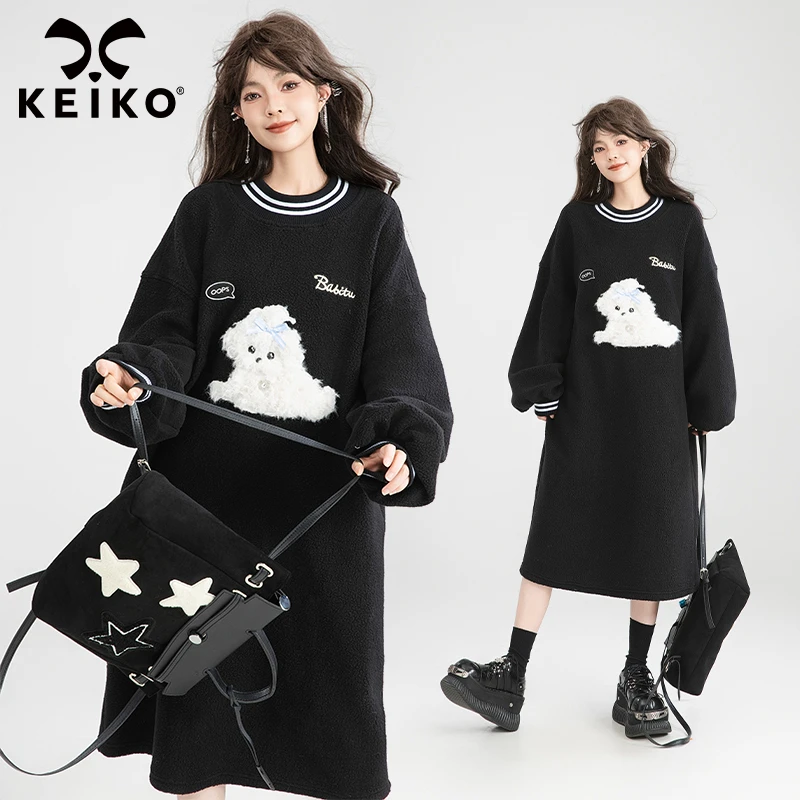 KEIKO 萌宠绣花绒质黑色卫衣裙25新款慵懒感加厚宽松毛绒连衣裙