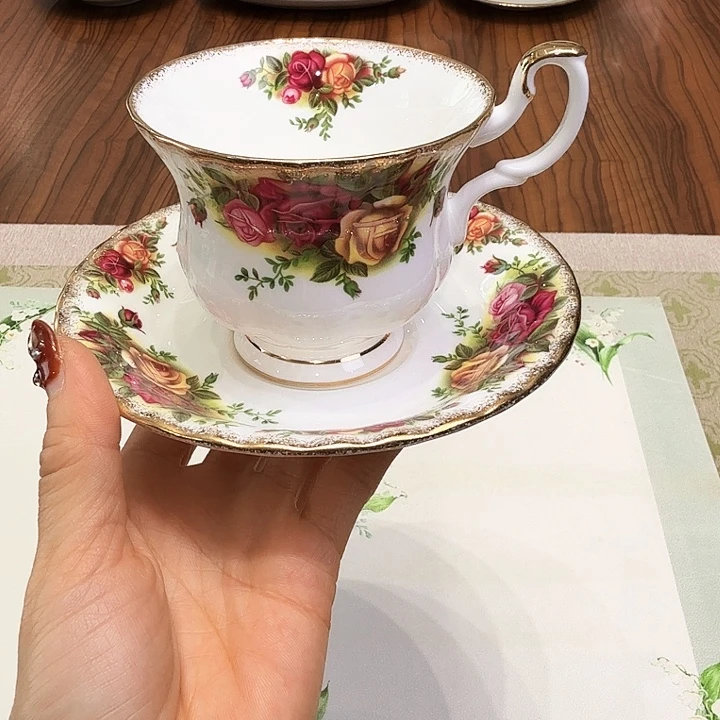 瓷片杯子杯子杯子水杯杯子水杯