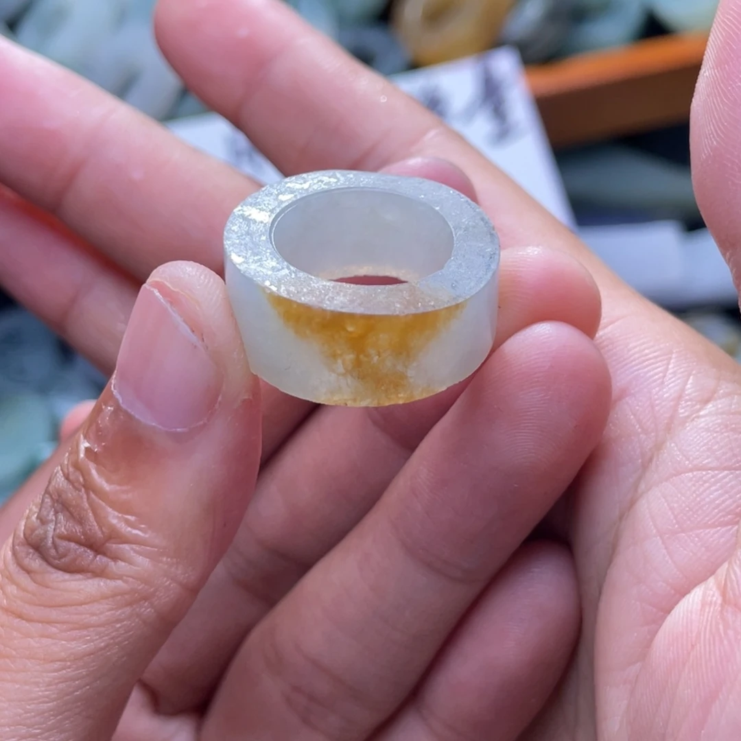 未镶嵌定制翡翠翡翠定制