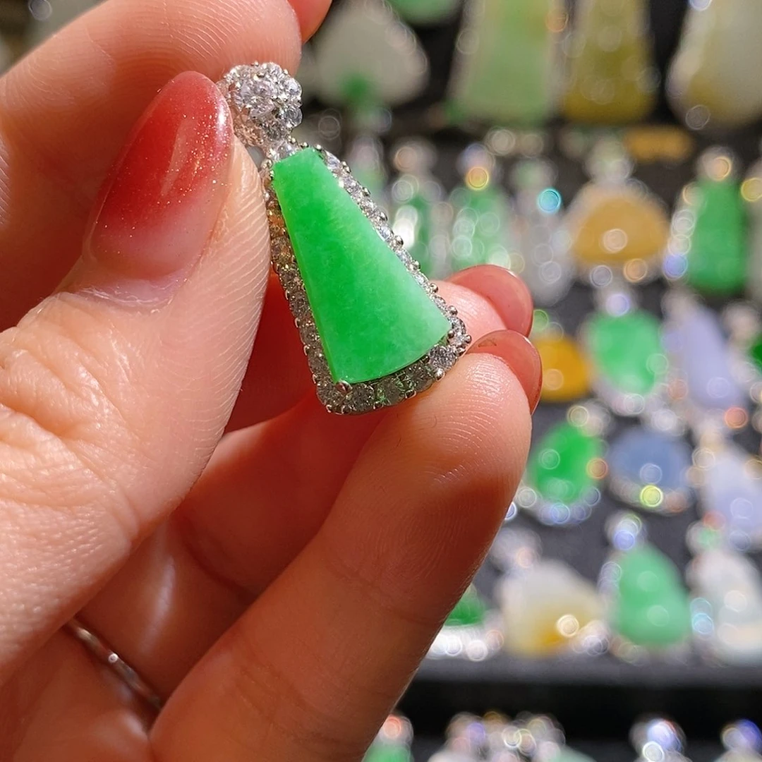 颈饰银S925镶嵌翡翠天然翡翠