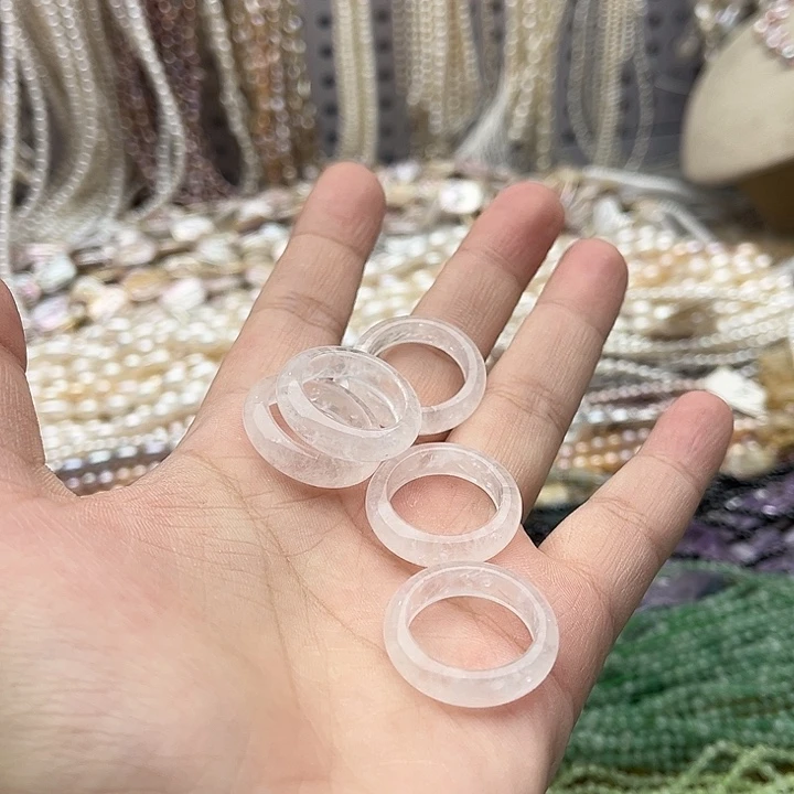 玛瑙/玉髓未镶嵌珠宝半成品2个25mm左右白水晶跑环