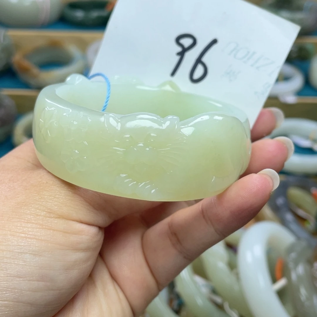 未镶嵌手镯和田玉圈口58
