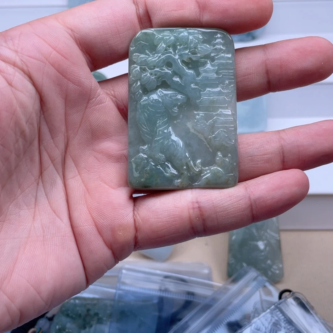 颈饰未镶嵌翡翠多样性发其一 天然A货翡翠0019
