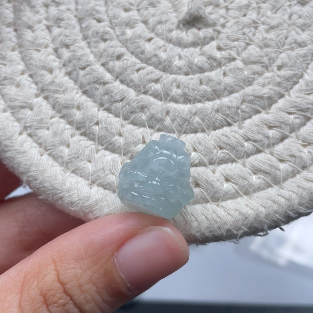 翡翠未镶嵌颈饰天然A货缅甸翡翠蛇