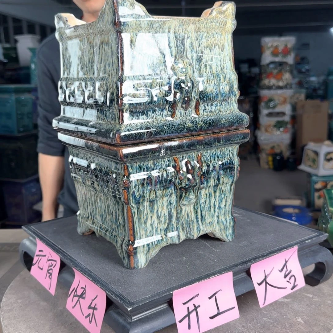 一风堂石湾花盆。高温裂瑕疵