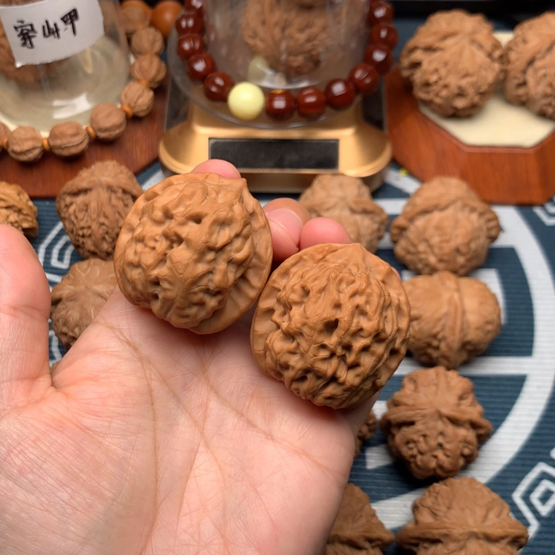 佛***蜜文玩核桃把件核欢38