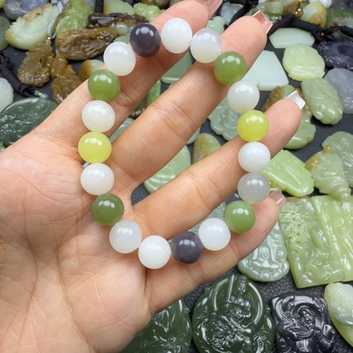 和田玉未镶嵌珠宝奇石卡10