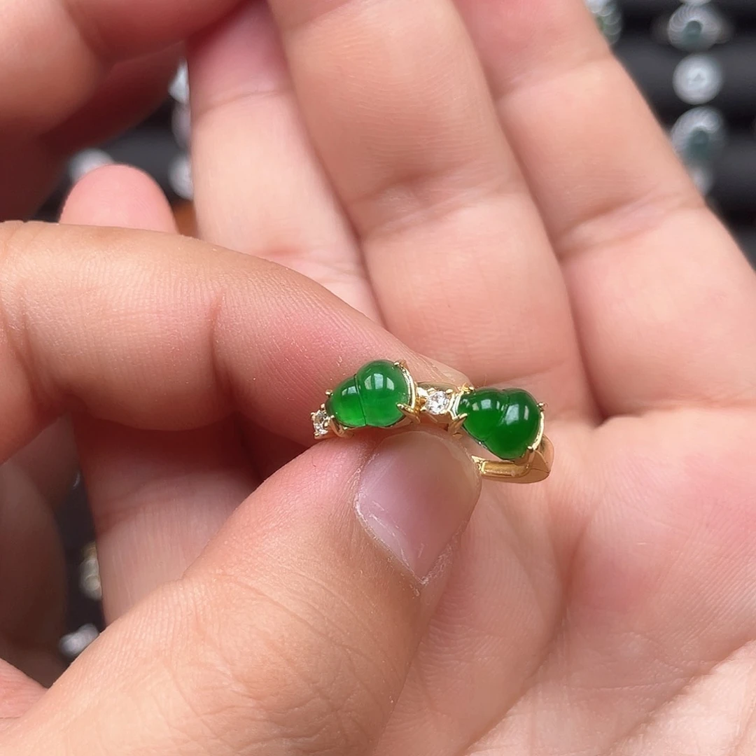 翡翠银S925镶嵌耳饰l****yOoooooo