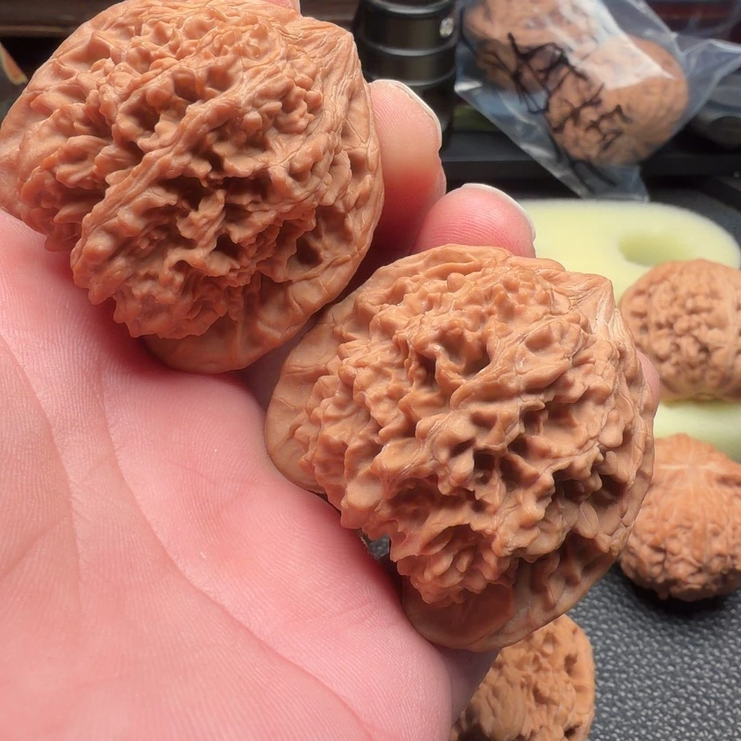 吊坠文玩核桃45满天星