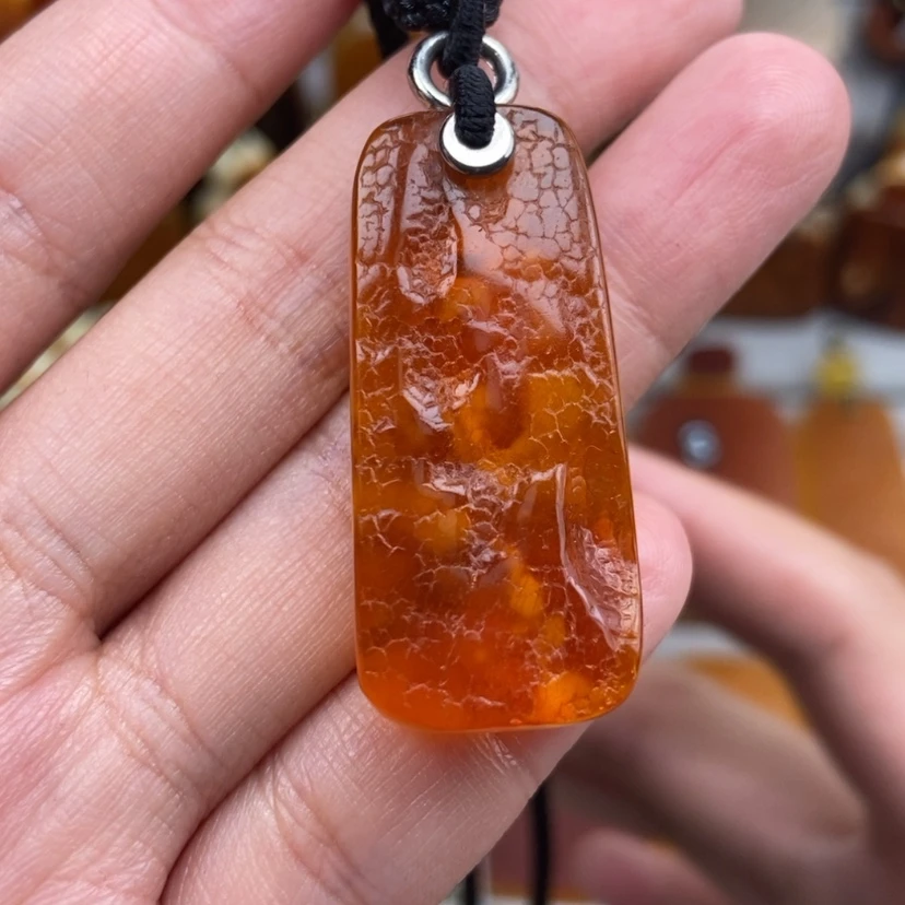 【闪购商品】未镶嵌吊坠(赠链)琥珀