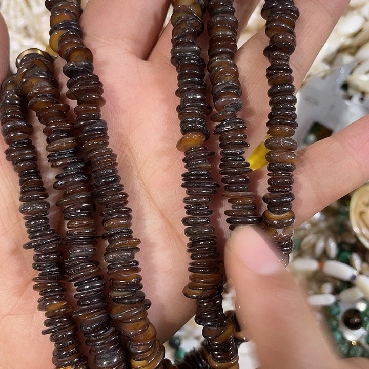 玛瑙/玉髓合金珠宝半成品8mm左右贝壳隔片不规则