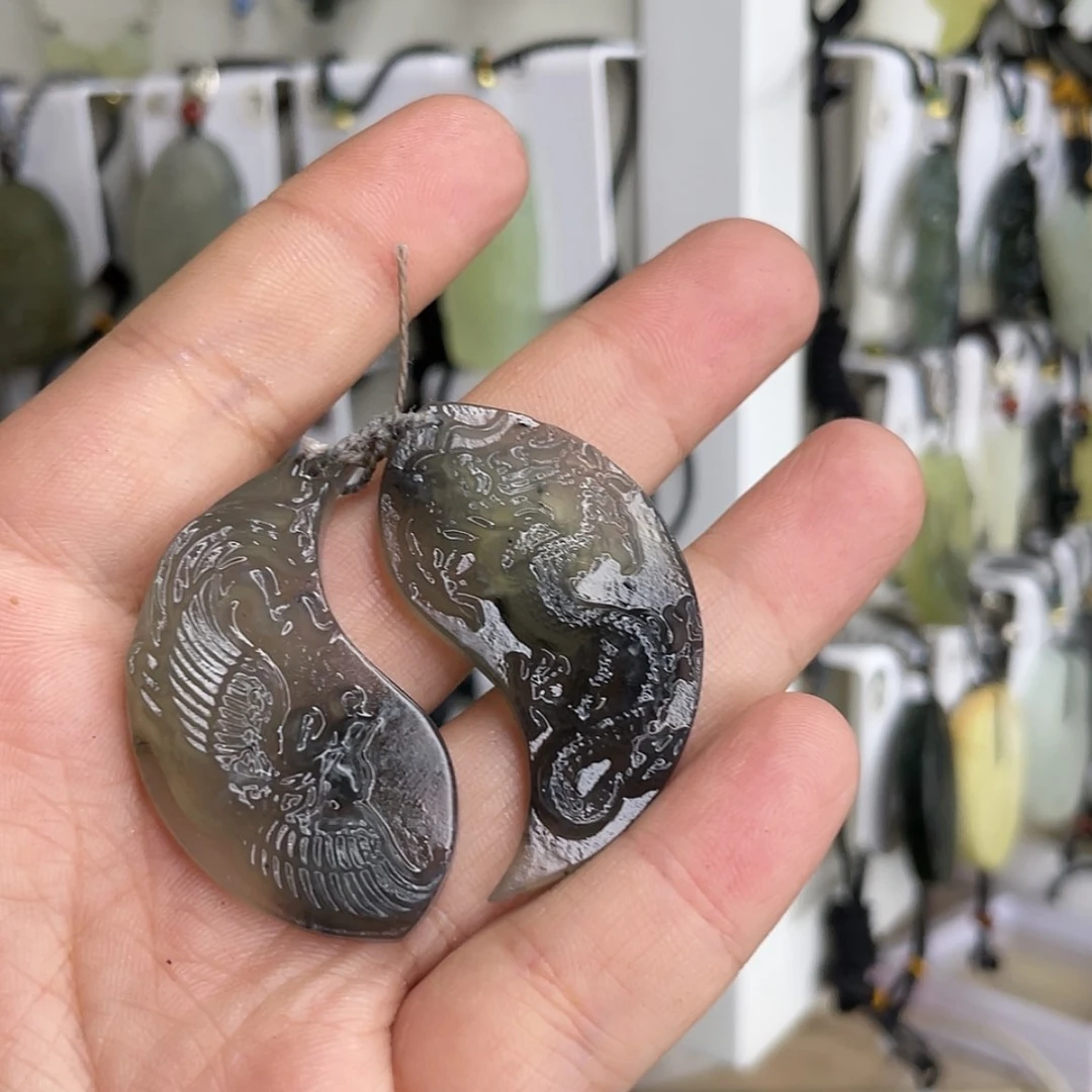 【闪购商品】岫玉未镶嵌颈饰张*龙凤