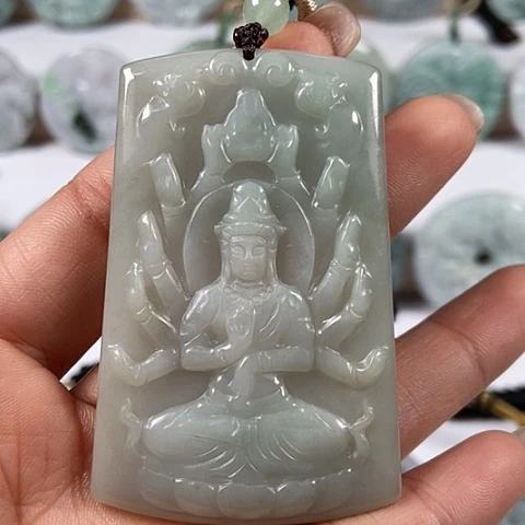 翡翠颈饰未镶嵌千手观音福利