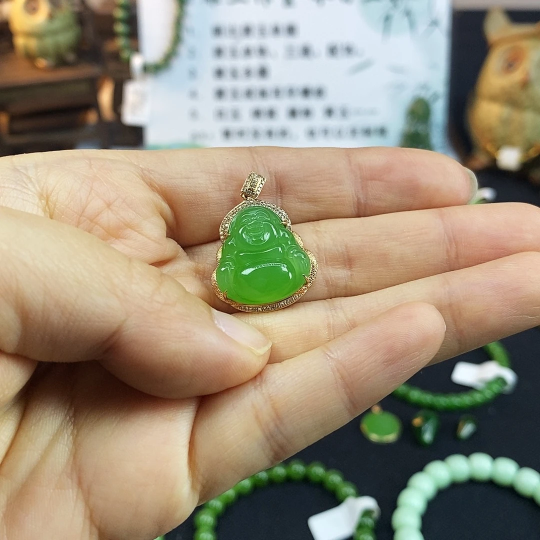 和田玉（碧玉）未镶嵌颈饰