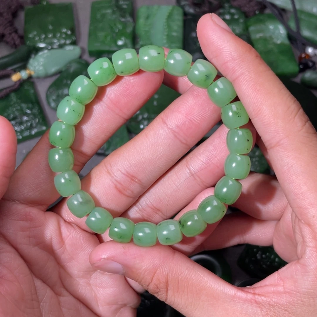 和田玉（碧玉）未镶嵌颈饰