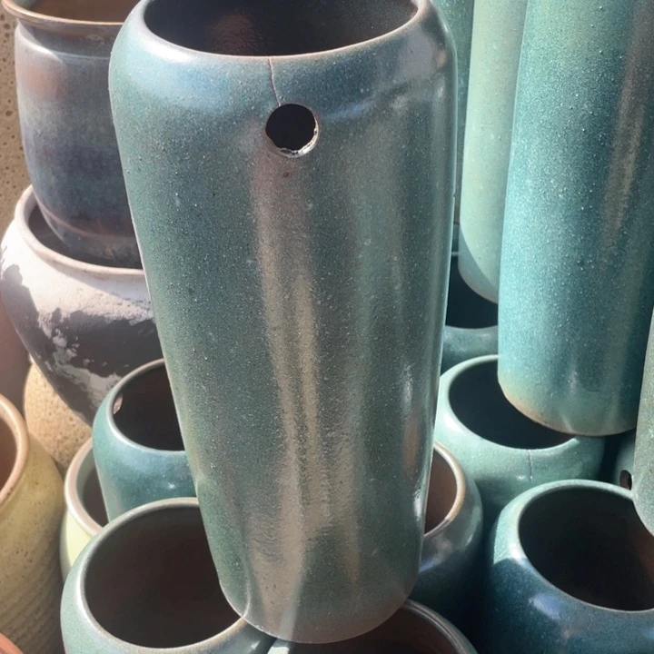 紫砂花盆0701瑕——1瑕有孔