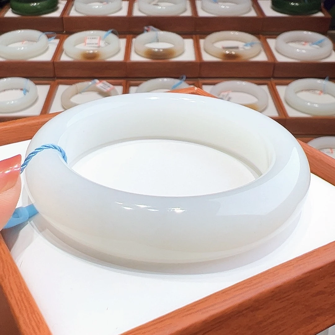 和田玉手镯5455未镶嵌