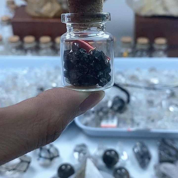 水晶颈饰未镶嵌黑武士资料库