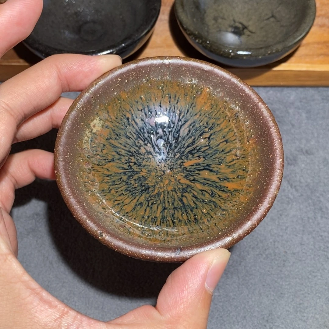 茶盏8.7×3.1 田泥 金毫
