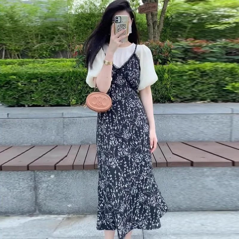 正品哥弟新款法式碎花漂亮吊带连衣裙2025夏季新款休闲风个性气质