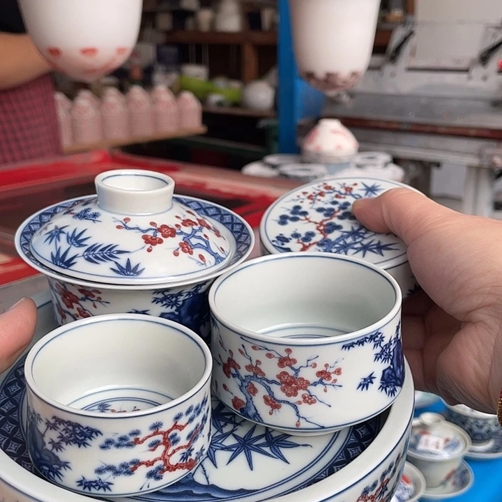 青花釉下彩盖碗杯子壶承盖置4个小杯子