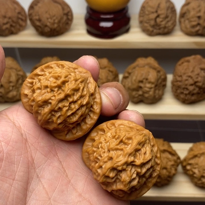 把件核桃38尺全品瓷娃娃