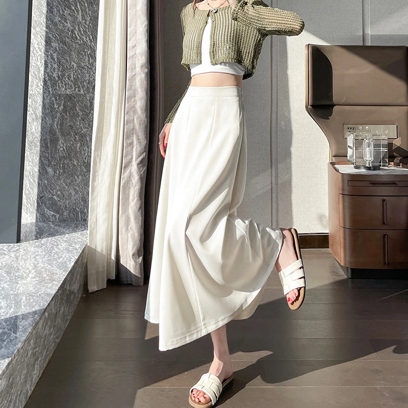 白色西装半身裙女夏2025新款超火减龄绝美伞裙垂坠感中长款a字裙