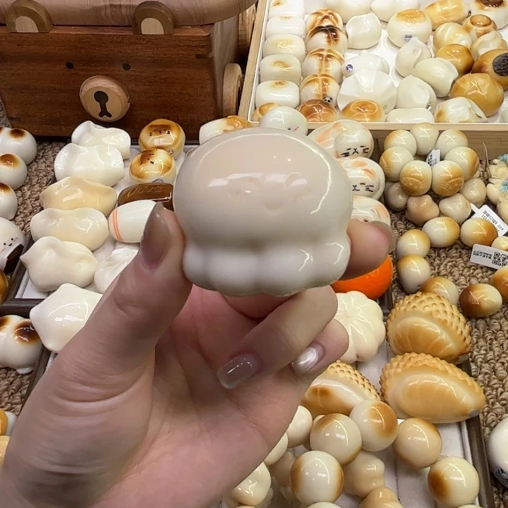 菩提根/象牙果把件12.6.23象牙果把件章鱼