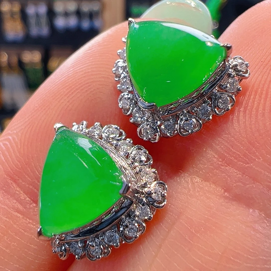 翡翠18K金镶嵌耳饰签收后24小时鉴赏期