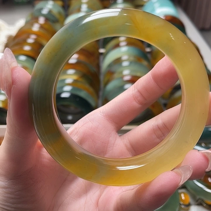 未镶嵌蛇纹石玉手镯55.4