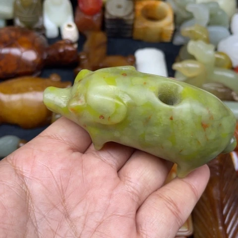 蛇纹石玉未镶嵌颈饰76