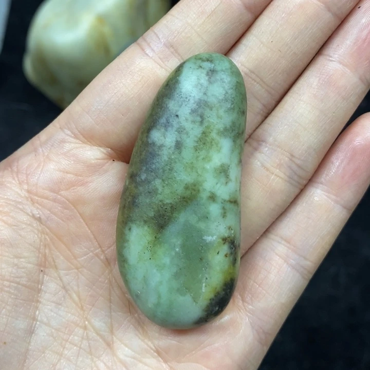 未镶嵌和田玉（糖玉）挂件
