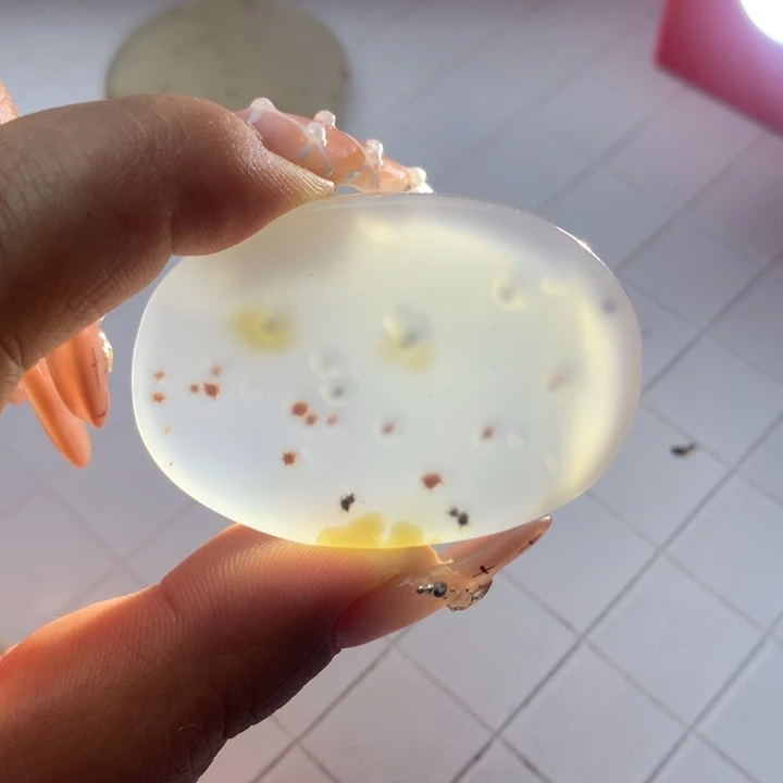張***靈玛瑙/玉髓未镶嵌颈饰