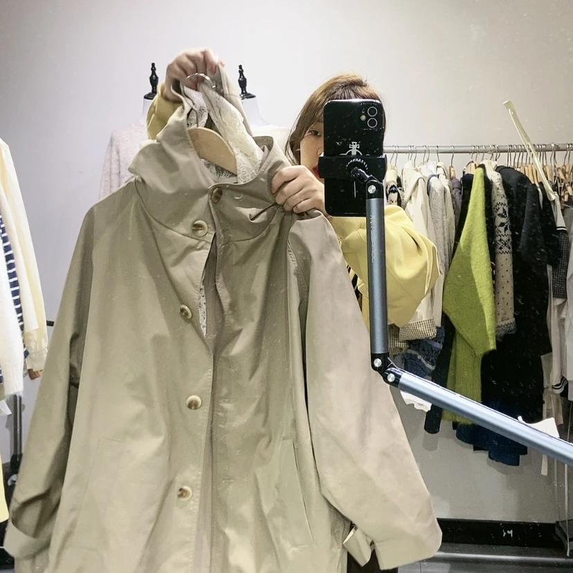 【闪购商品】卡其外套