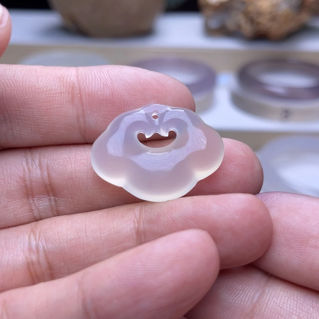 【闪购商品】玛瑙/玉髓手镯未镶嵌