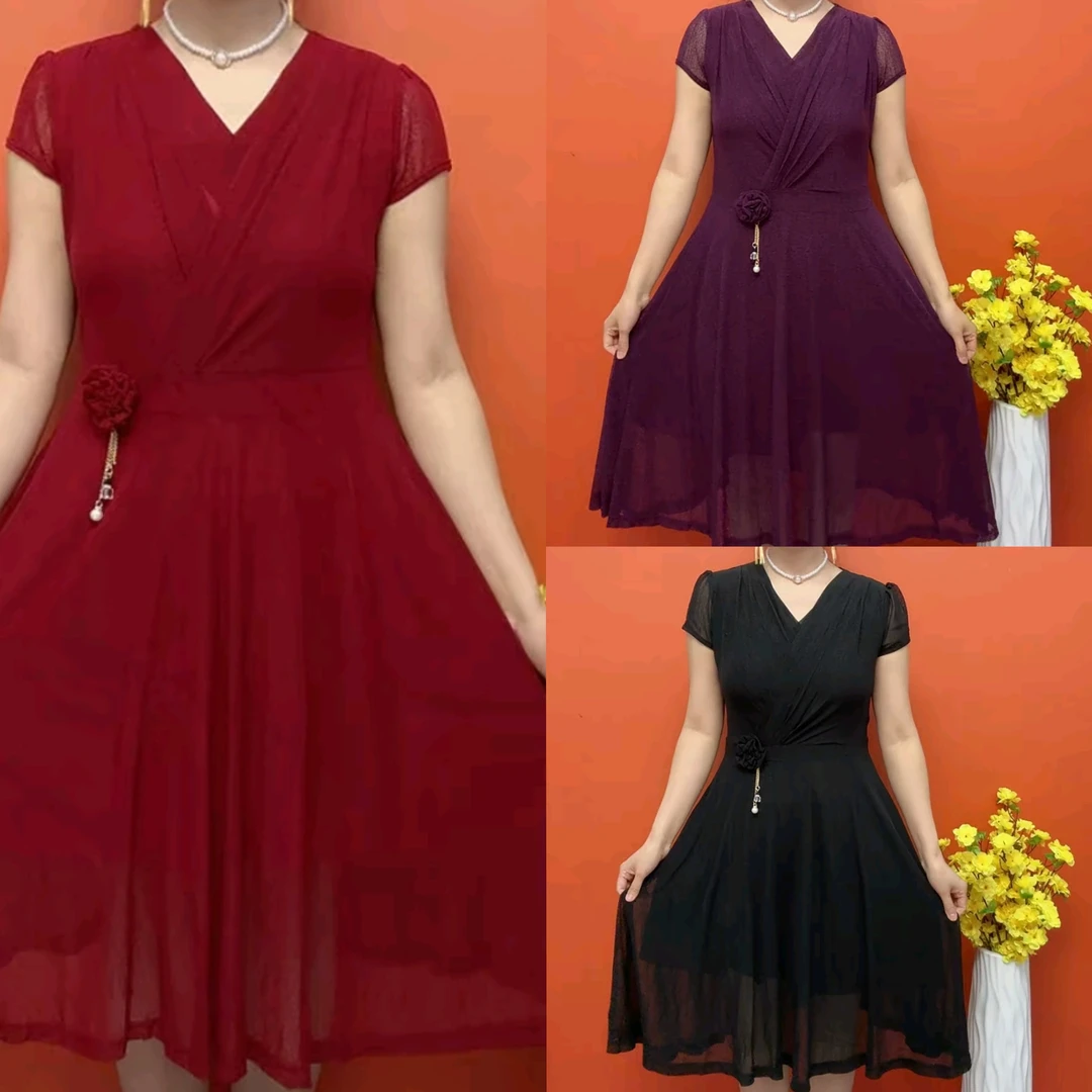 中老年妈妈夏季短袖收腰V领雪纺连衣裙气质显瘦阔太太风