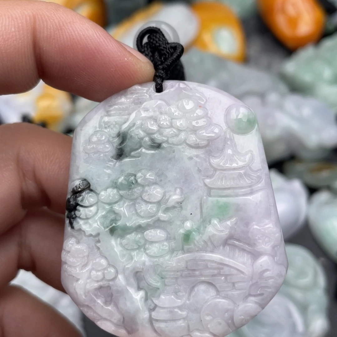 吊坠(不含链)未镶嵌翡翠