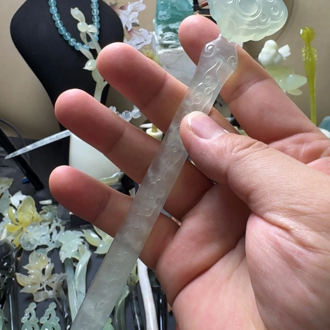 蛇纹石玉未镶嵌发饰
