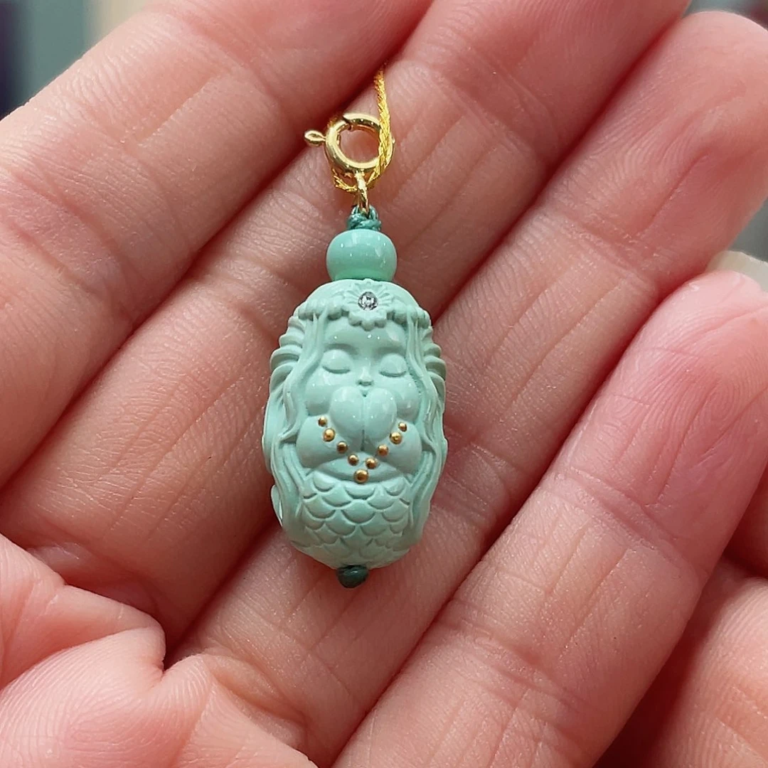 绿松石颈饰未镶嵌